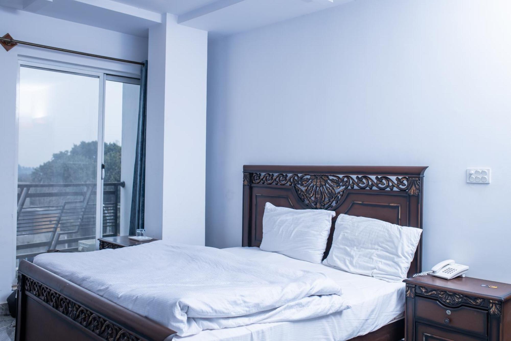 Regal Residency Hotell Rawalpindi Eksteriør bilde